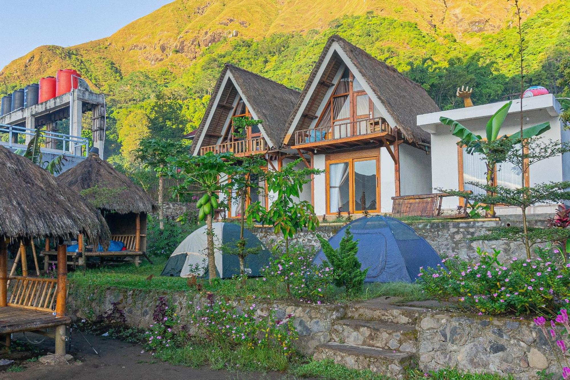 Готель Bale Aur Sembalun Сембалун Лаванг Екстер'єр фото